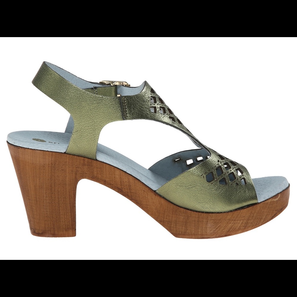 Metallic Clog Sandals - Picture 3 of 6